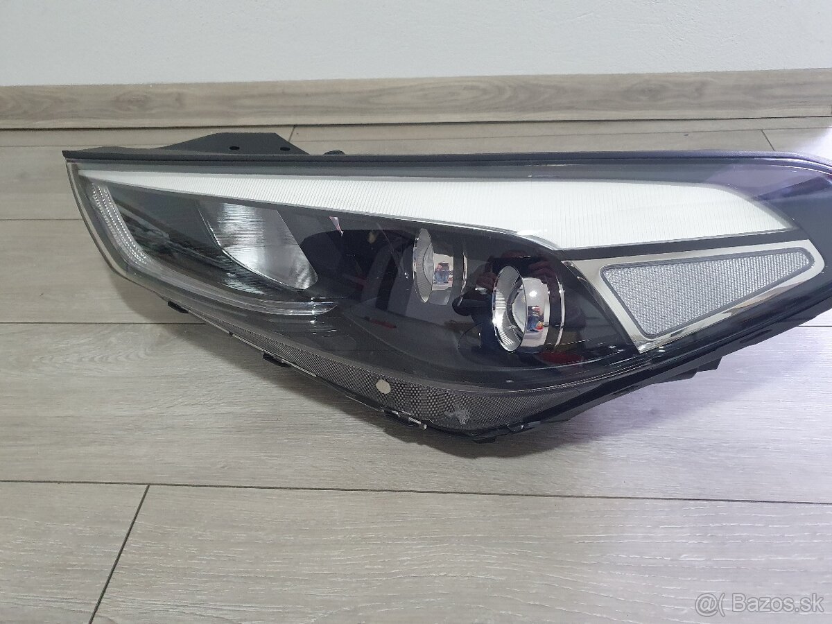 Predam HYUNDAI TUCSON D792121210 svetlo