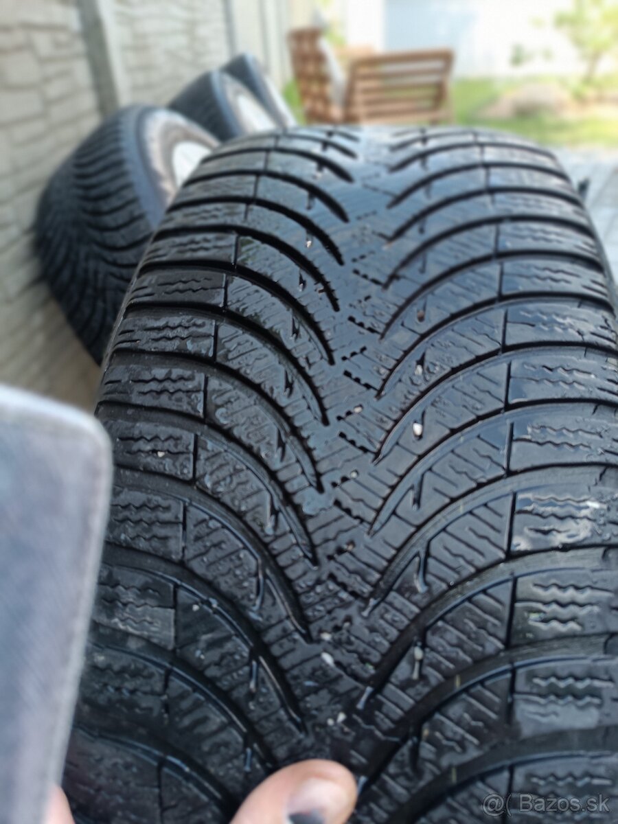 5x112 R17 225/55