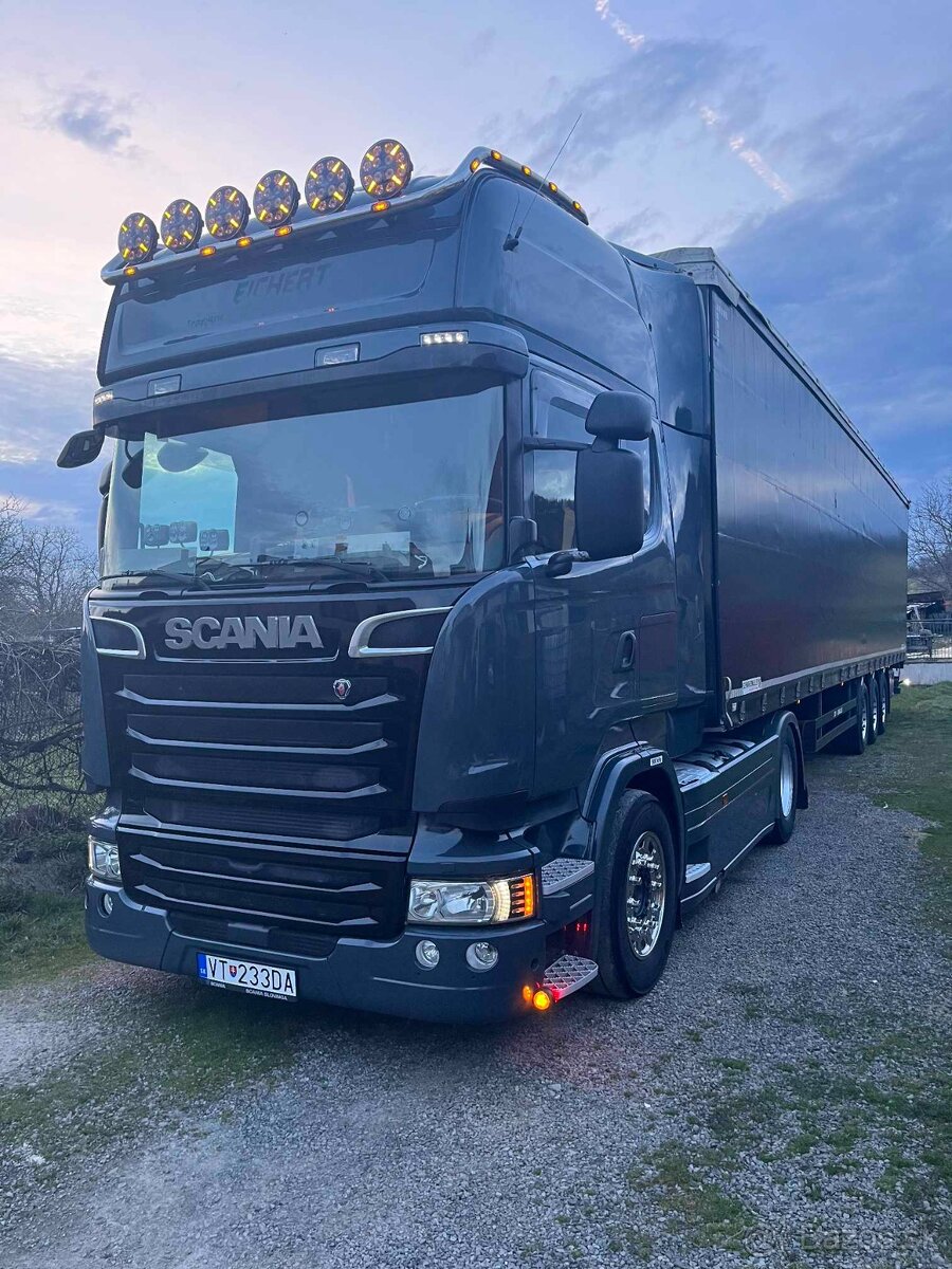 Scania R450