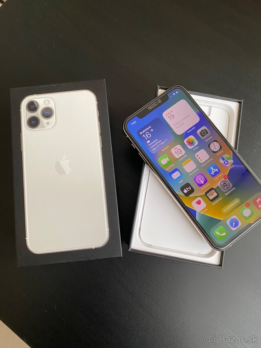 iPhone 11 pro Silver