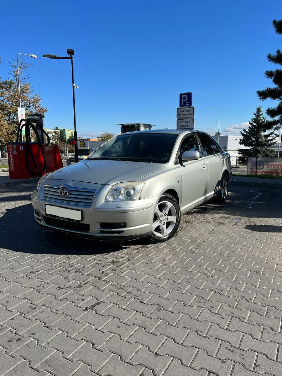 Toyota Avensis 2.2d