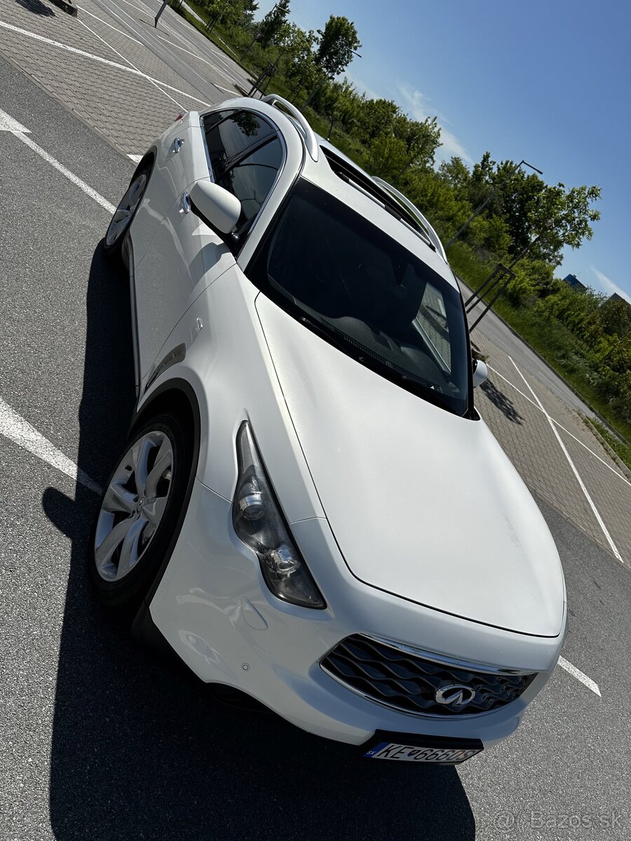 Infiniti FX 30dS 2011