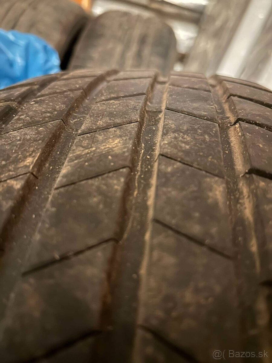 Letné Pneumatiky DUNLOP 215/60R16