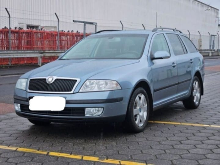 Predám Škoda Octavia 2 komby DSG