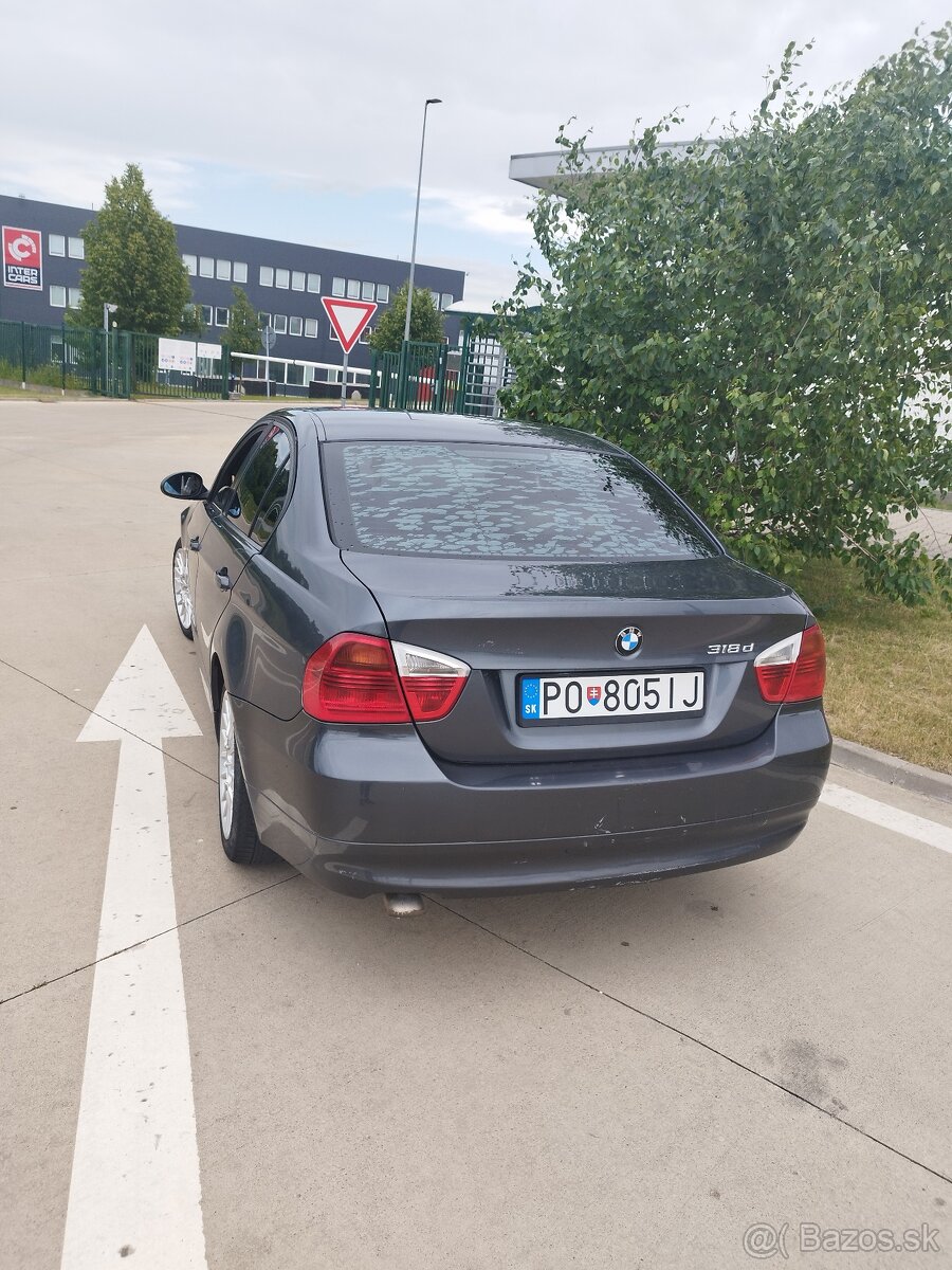 BMW E90 D318