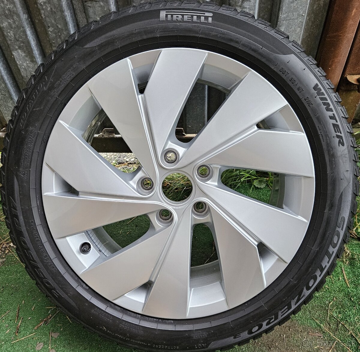 Originálna zimná sada VW - 5x112 r17 + 205/50 r17