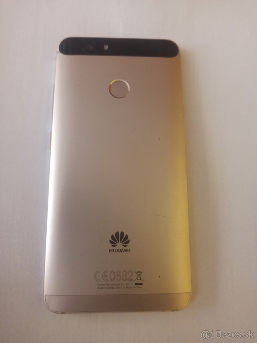 Predám Huawei nova