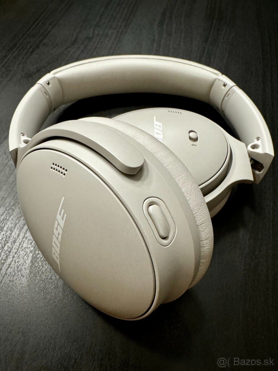 Nové Bose QuietComfort (white smoke)