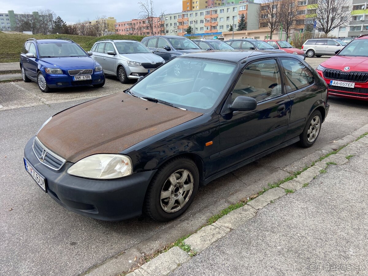 REZERVOVANE Honda Civic 6