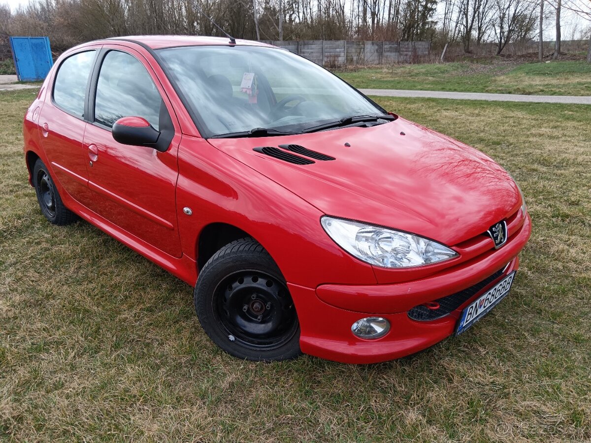 Predám Peugeot 206