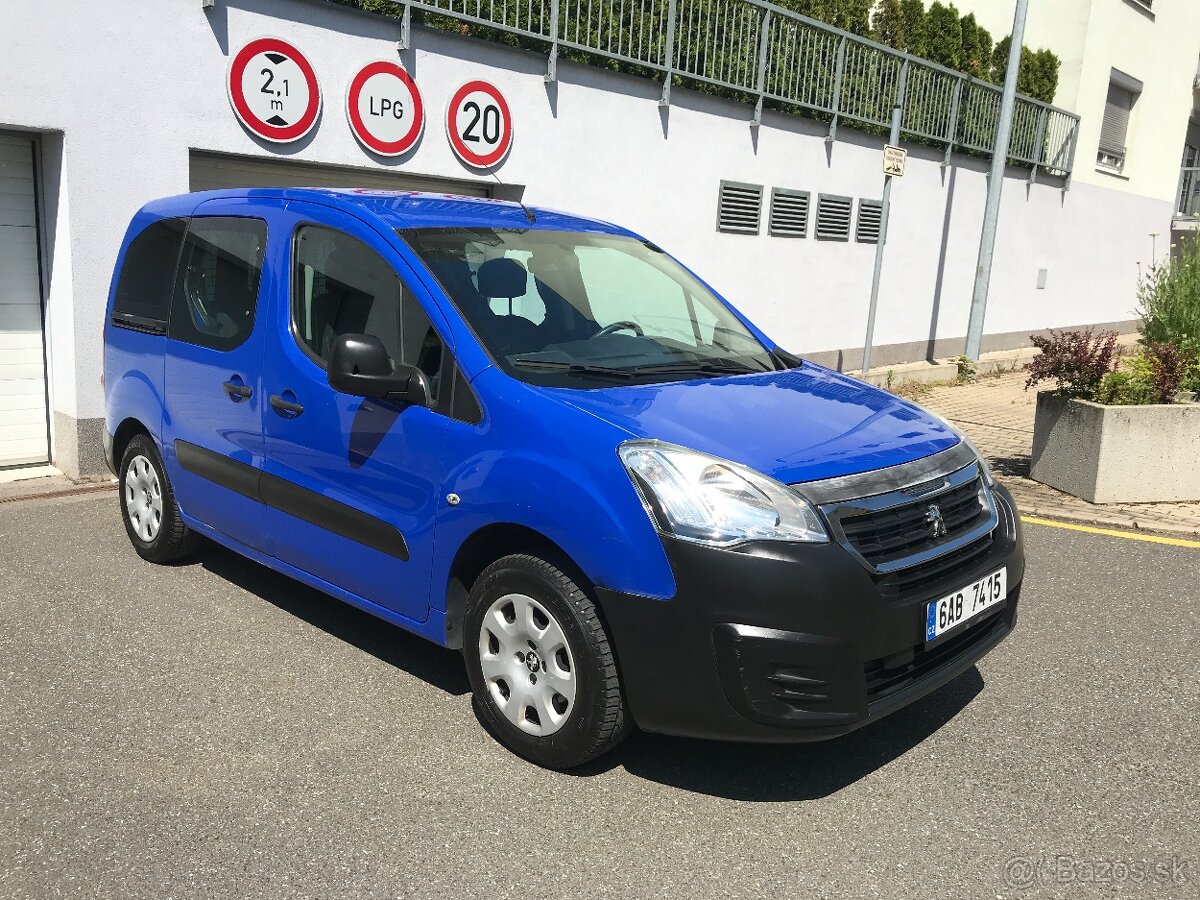 Peugeot Partner Tepee r.v.2017 1.6 HDi +88 000 km+5 míst ČR