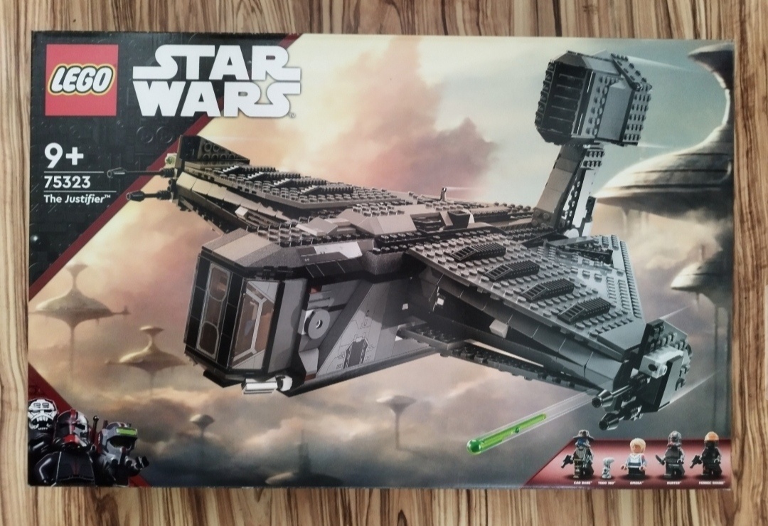 Lego star wars 75323