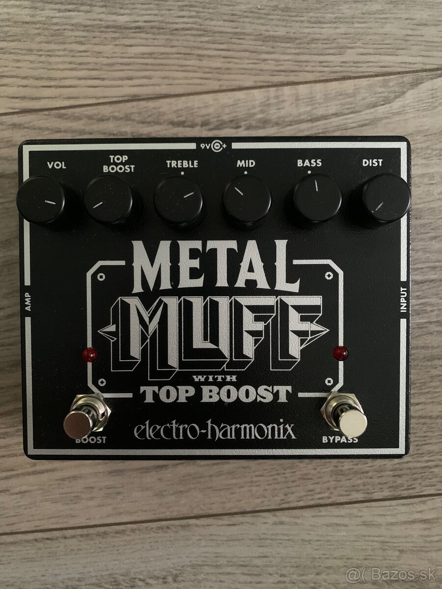 Metal muff