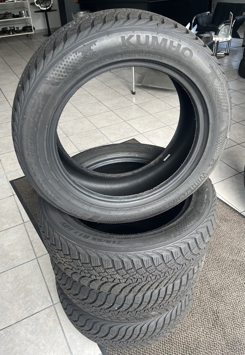 215/55 R17 Nove Zimne Kumho