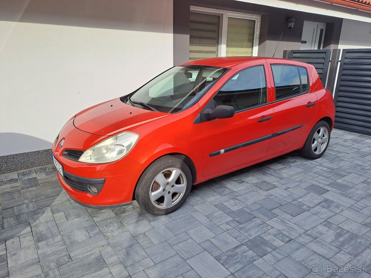 Renault Clio 1.4 16V