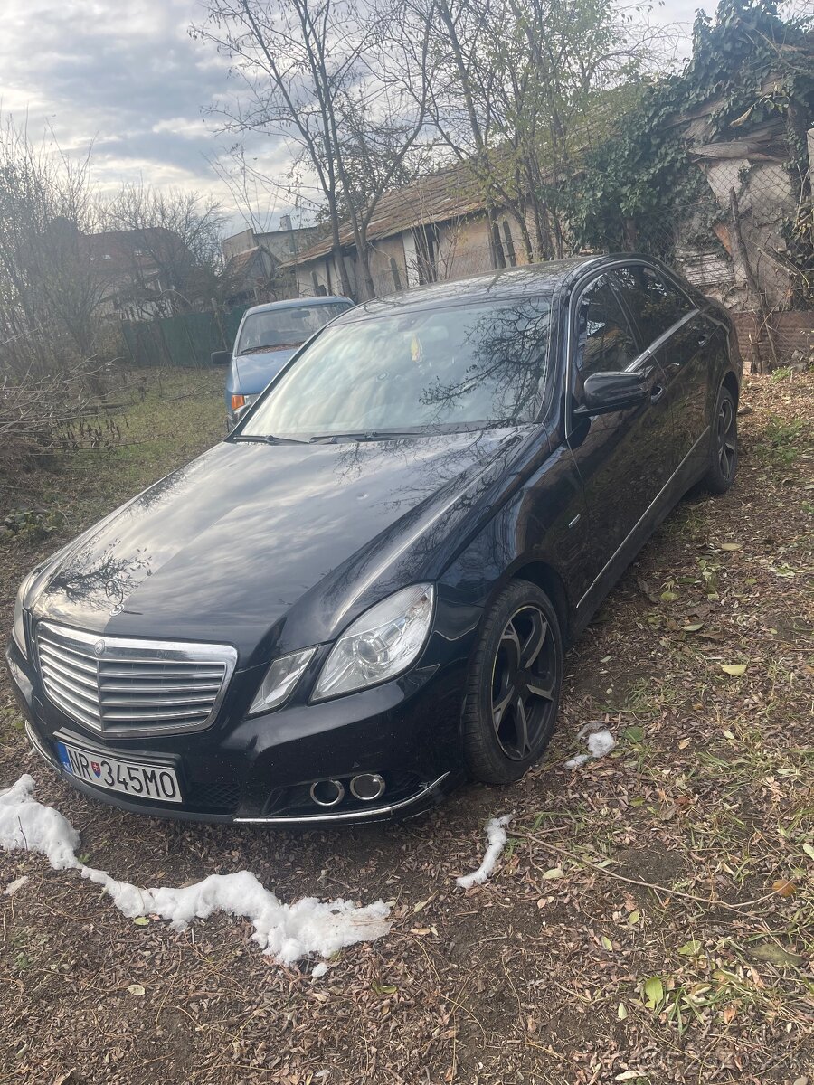 Predam mercedes. E212 rok2010 disel2.2