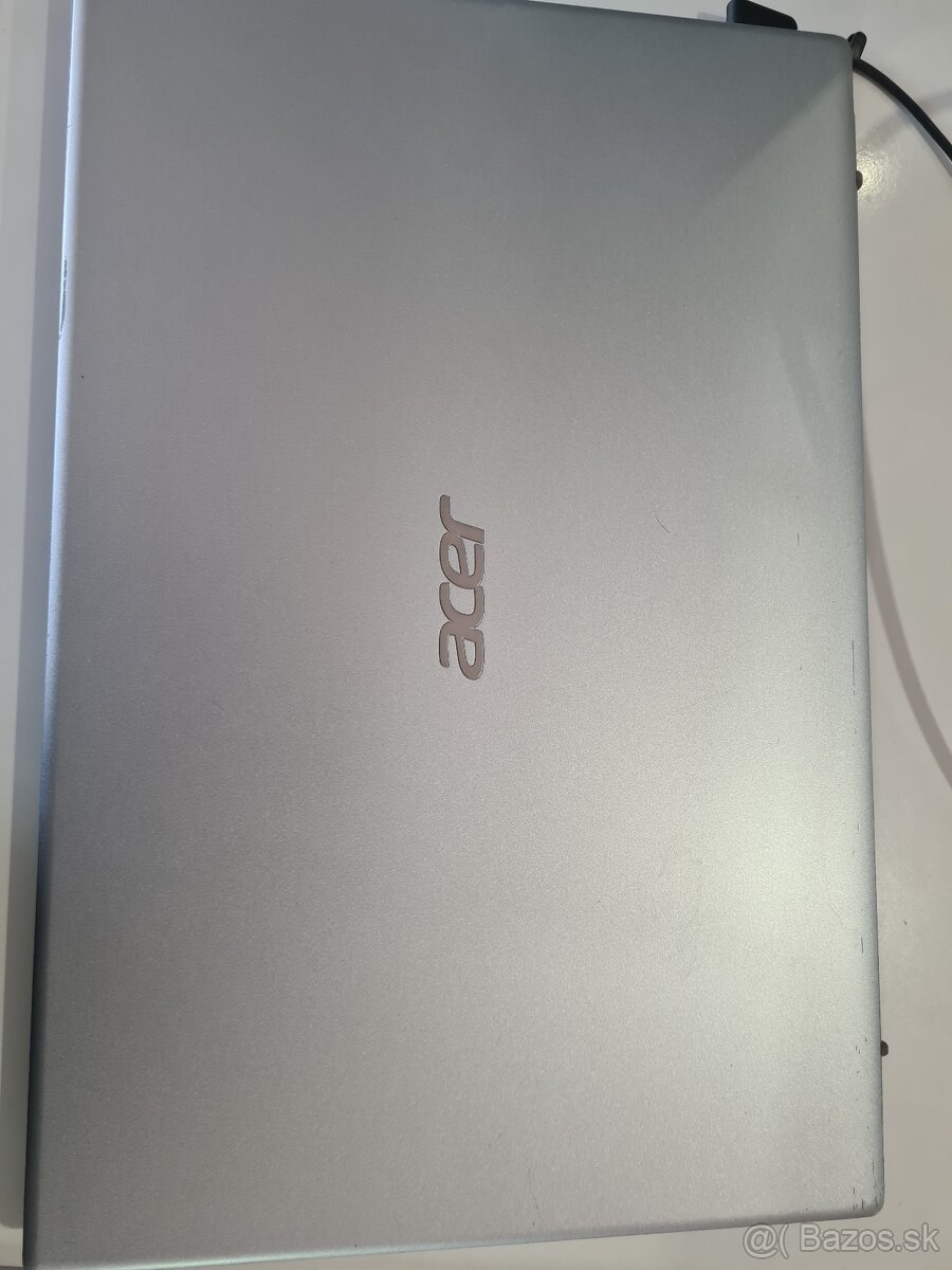 Notebook Acer Aspire A315-35