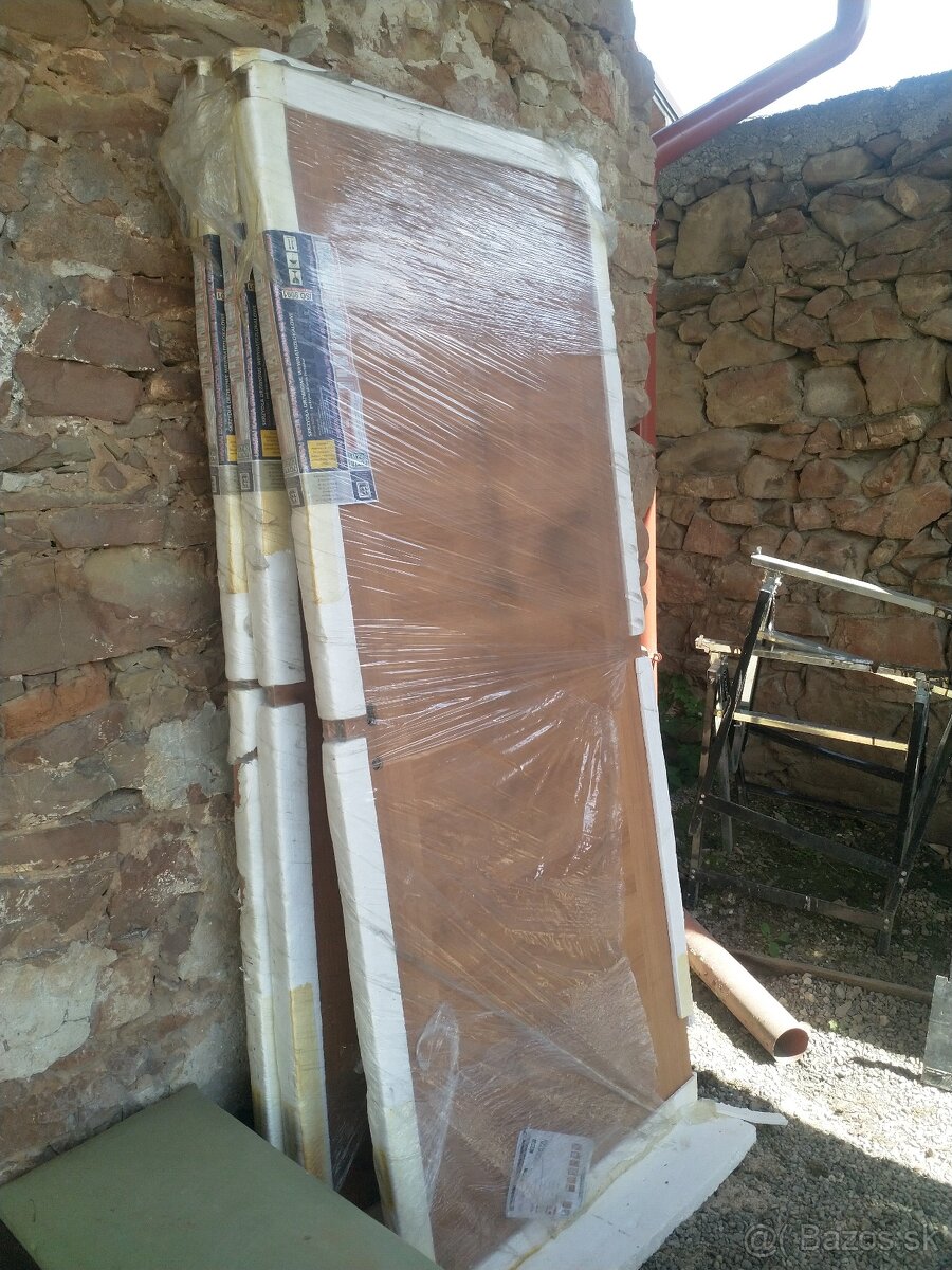 Kvalitné dvere značky PORTA 3KS. 80cm. Pravé. Nové