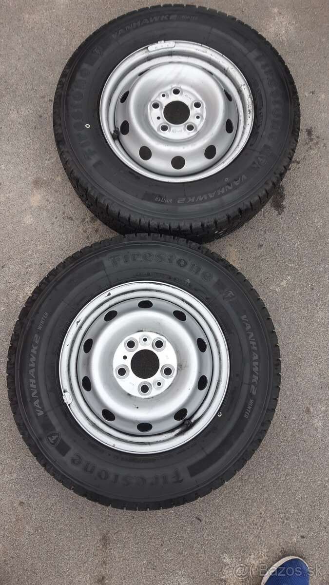 215/70 R15C Firestone Vanhawk 2 Winter