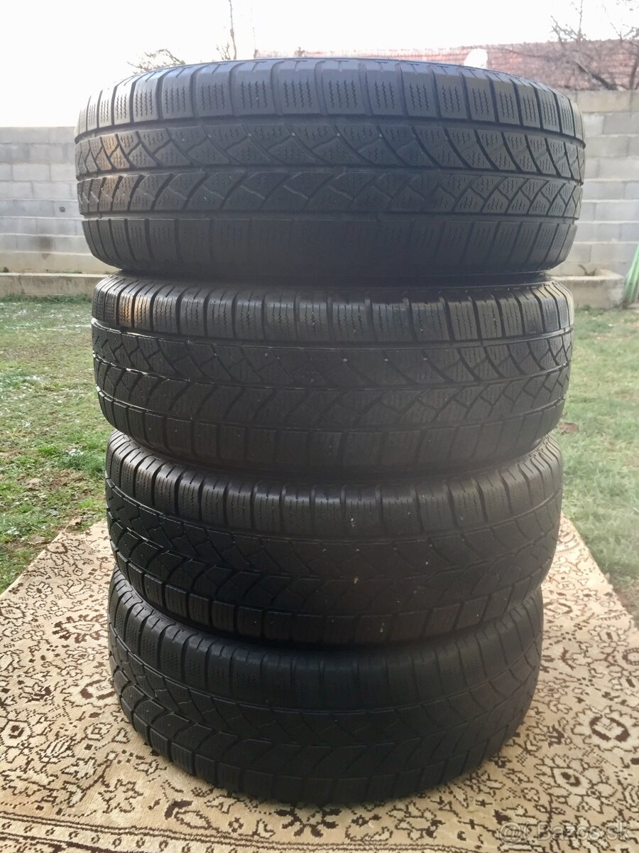 215/65 r16 C zimné Bridgestone 106-104 T