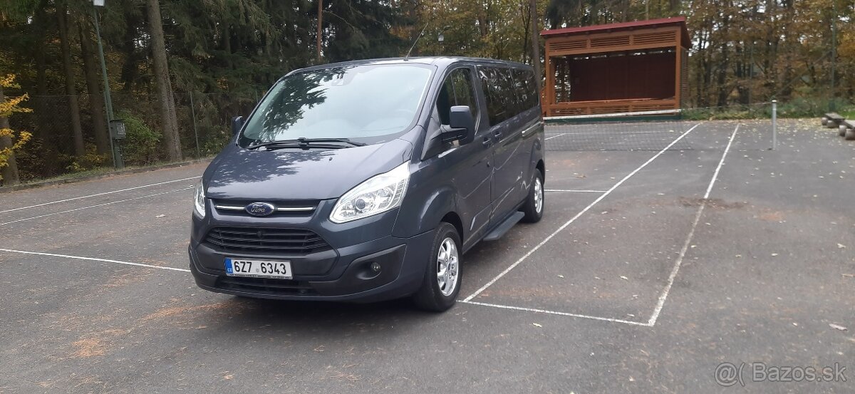 FORD TOUNERO CUSTOM 2,2 TDCI  8mist 114kw long