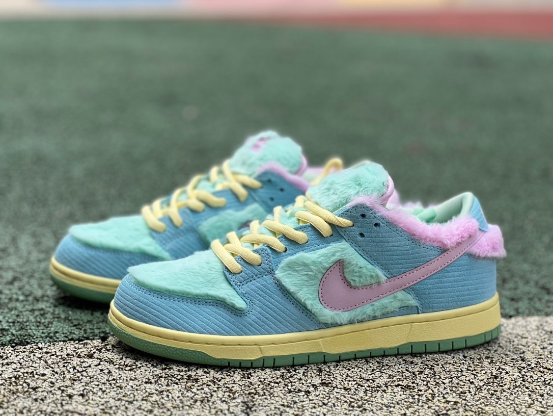 Nike SB Dunk Low Verdy Visti