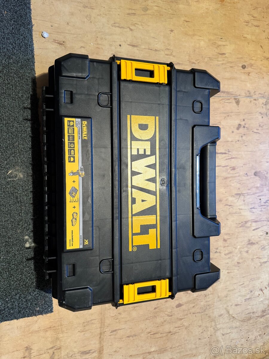 DeWALT DCD701D2 Aku bezuhlíková vrtačka (57,5Nm/12V/2x2,0Ah)