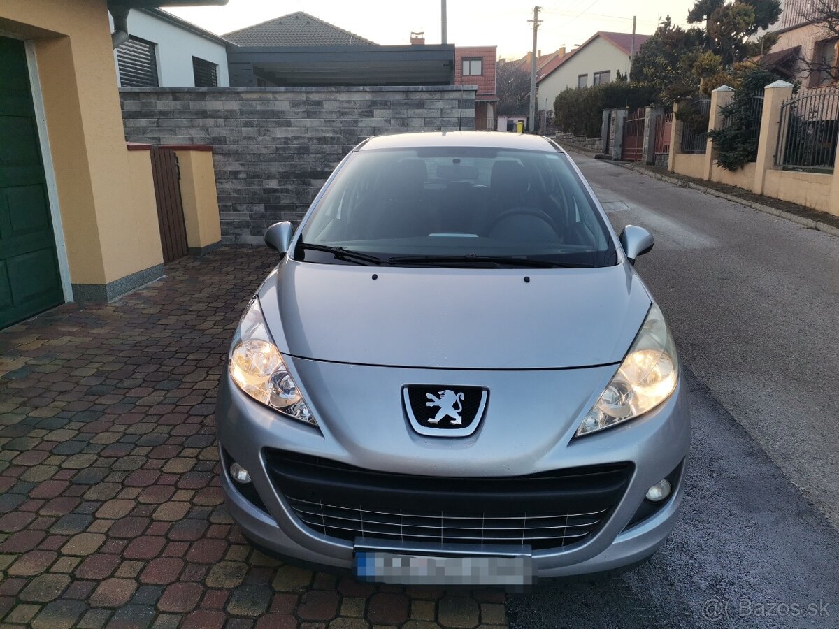 Peugeot 207 1.4 Hdi Style