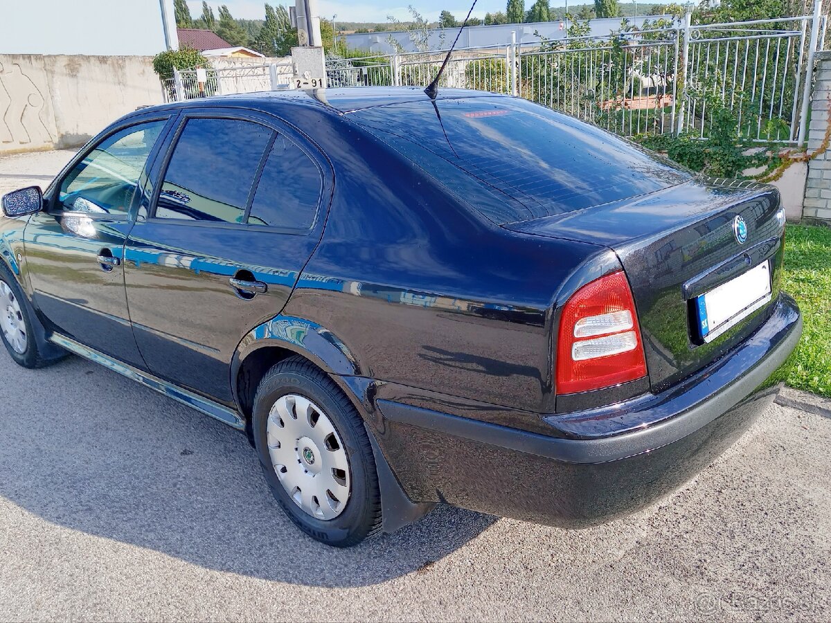 Škoda Octavia 1, 6 MPI benzín Facelift