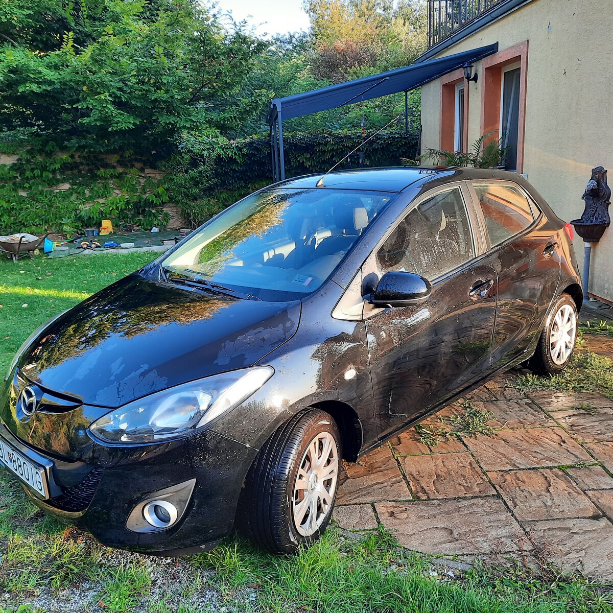 MAZDA 2  1.3 Hatchback