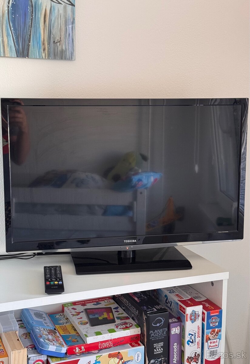 TV Toshiba 80cm