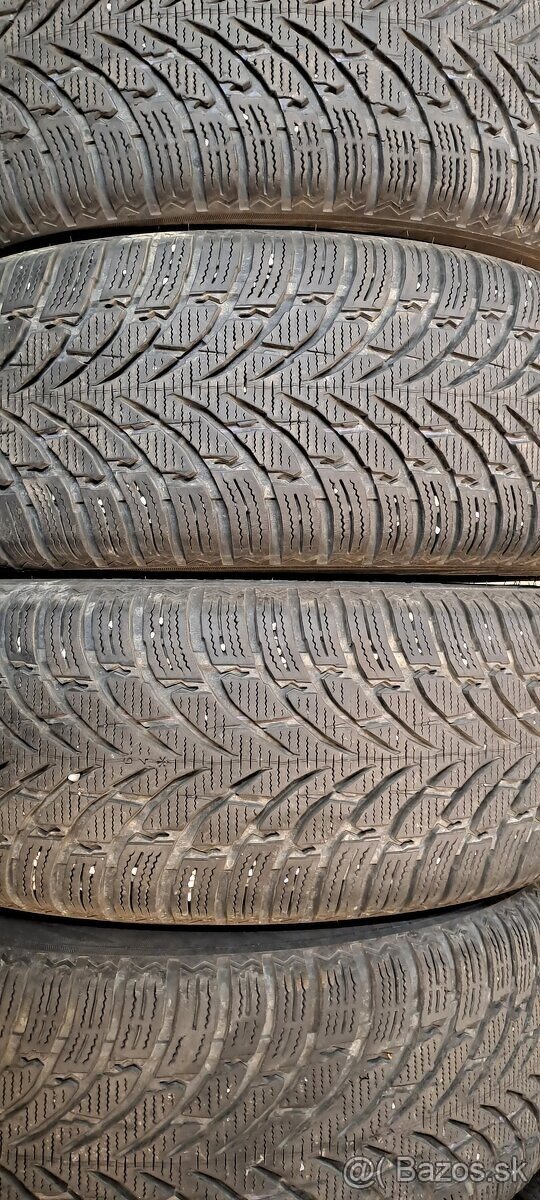 Predám 4ks jazdené zimné 225/60r18-104H Nokian