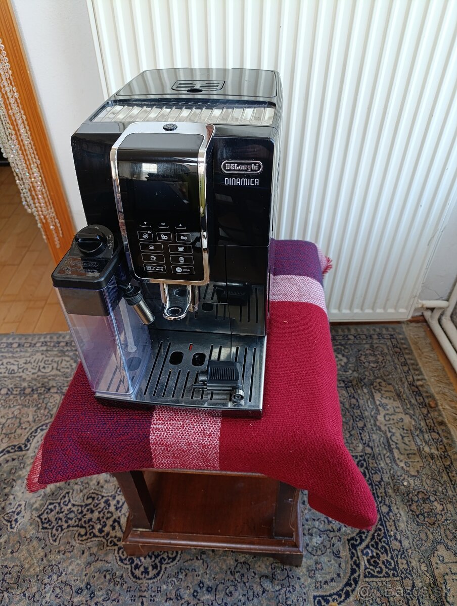 Automatický kávovar Delonghi Dinamica