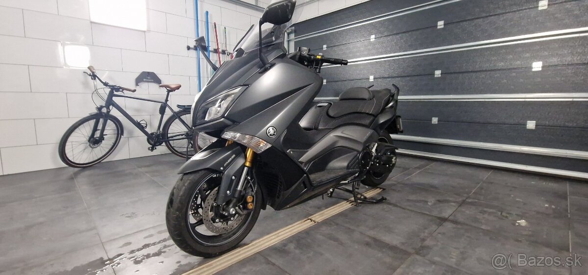 Yamaha TMax 530