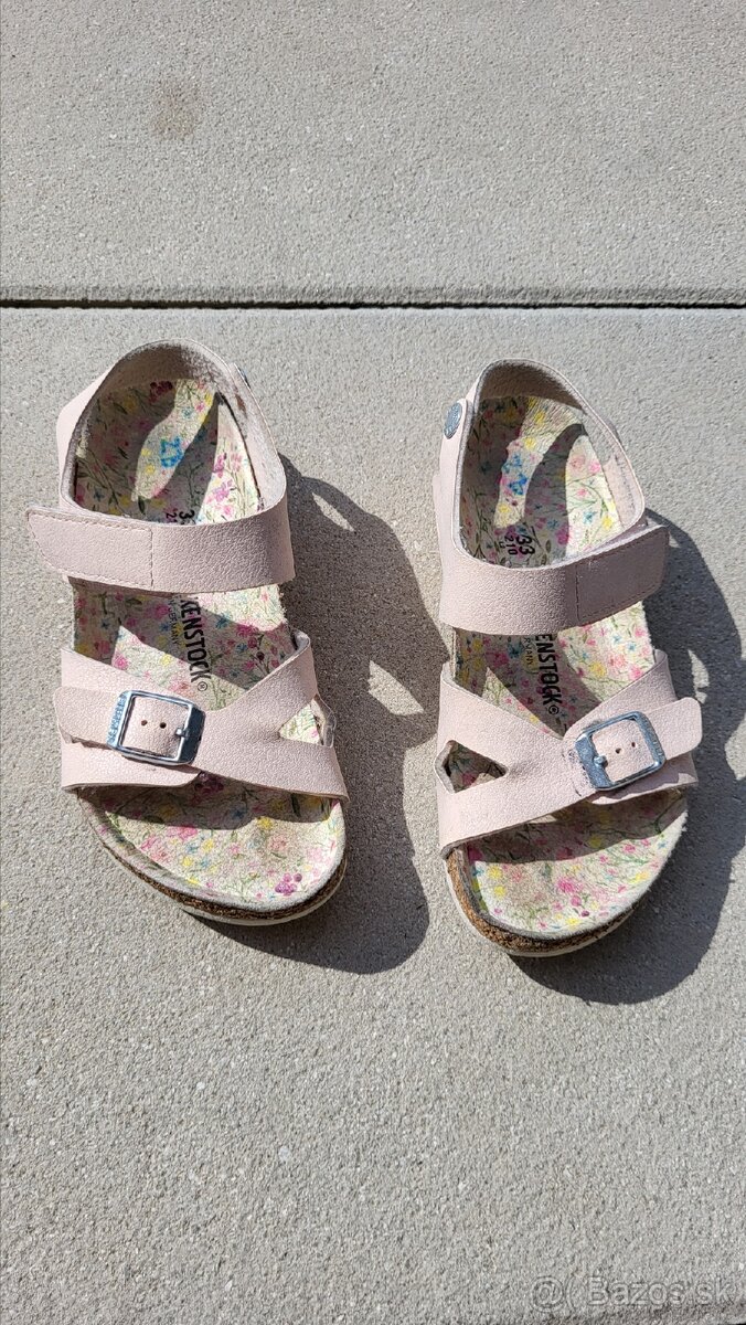 Birkenstock sandalky 33