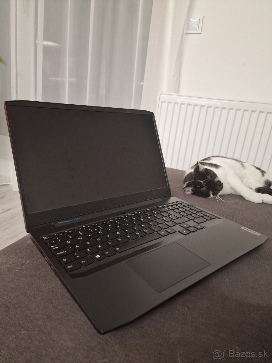 LENOVO IdeaPad Gaming 3 15ARH05