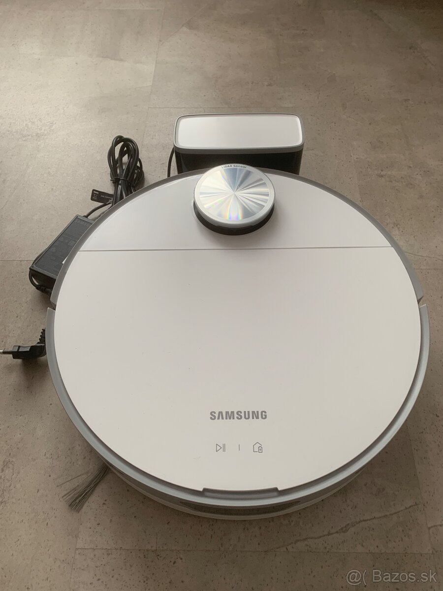 SAMSUNG JET BOT ROBOTICKÝ VYSÁVAČ