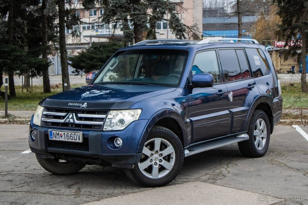 Mitsubishi Pajero 3.2DI-D LWB Dakar A/T5