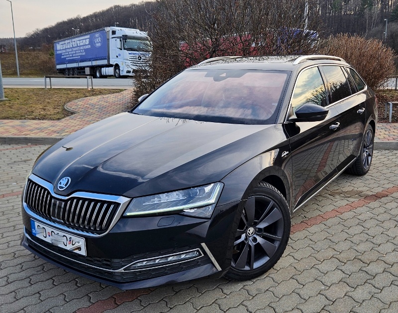 Škoda Superb Combi 2.0TDI 140 KW 4x4 L&K, pano, webasto,FULL