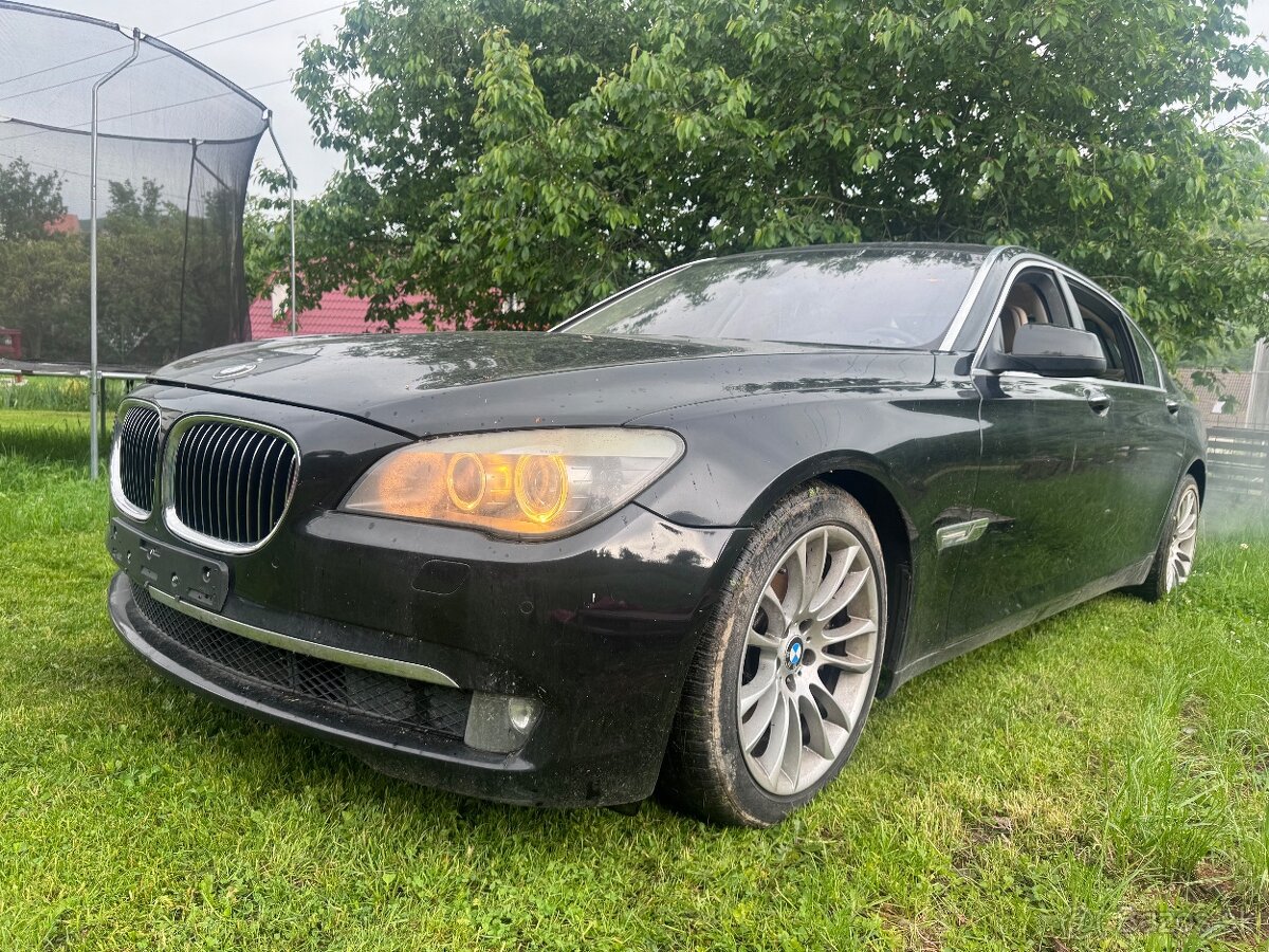 Rozpredam BMW 750Li