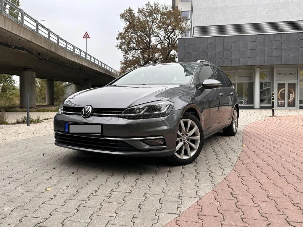 Volkswagen Golf Variant 2018 Comfortline 1.4 TSI v TOP stave