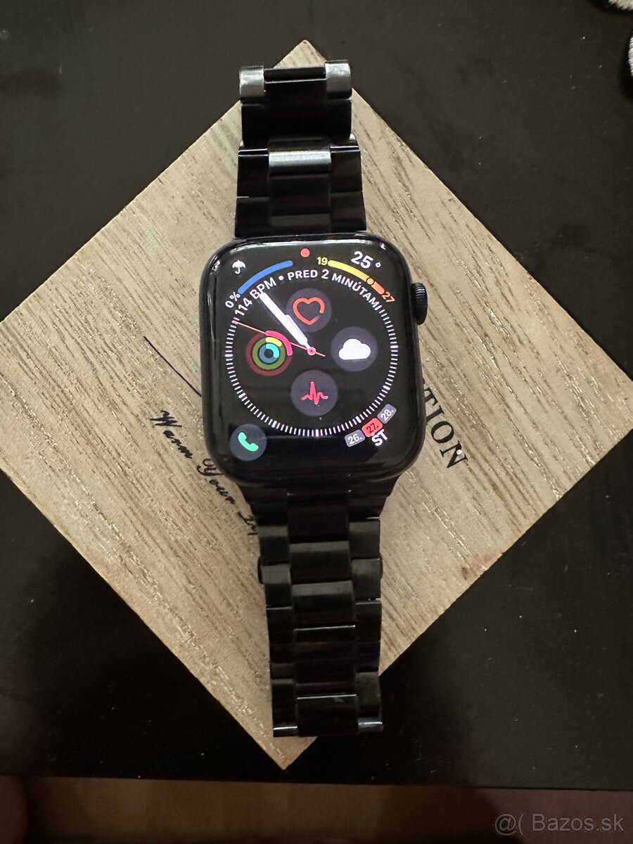 Apple Watch 8 45 mm