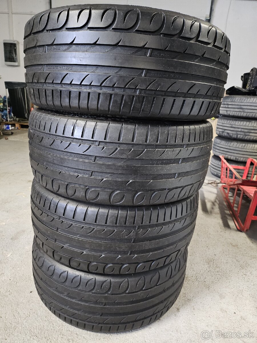 4x letné pneu 225/40r18