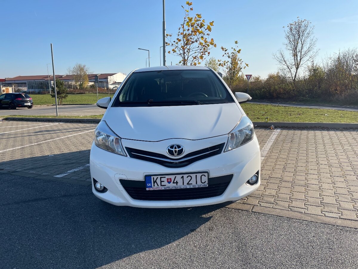 Toyota yaris 2012 1.33 benzin