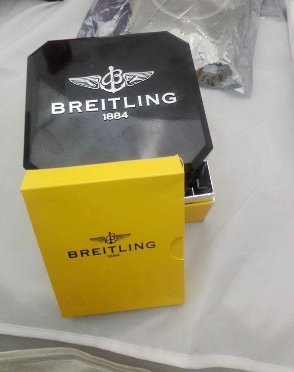 Breitling colt A73380 po servisu