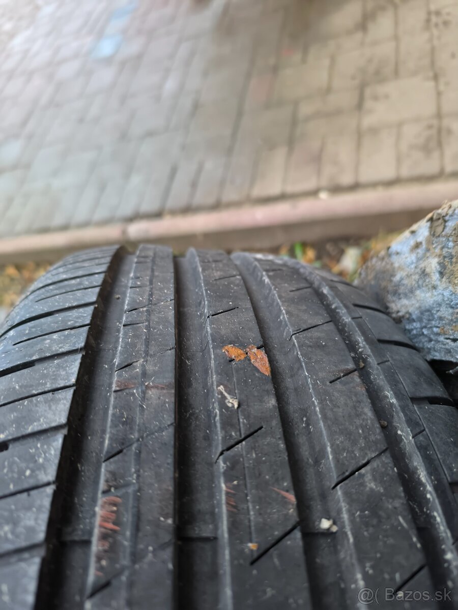 Predám letné pneu 215/55r16