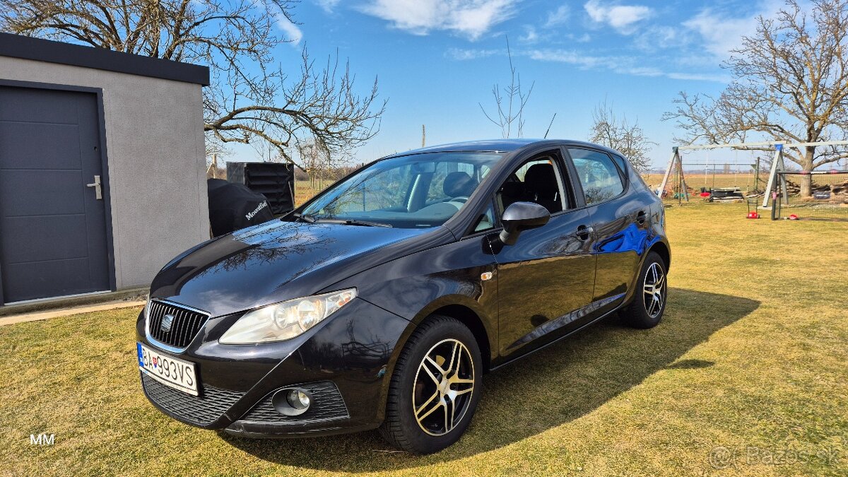 Seat Ibiza automat , benzín , SR auto