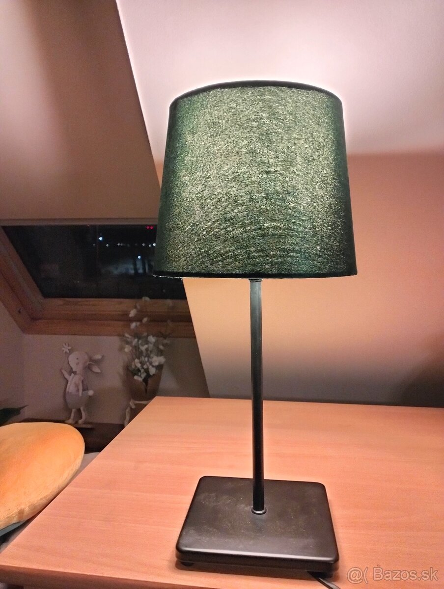 Stolná lampa