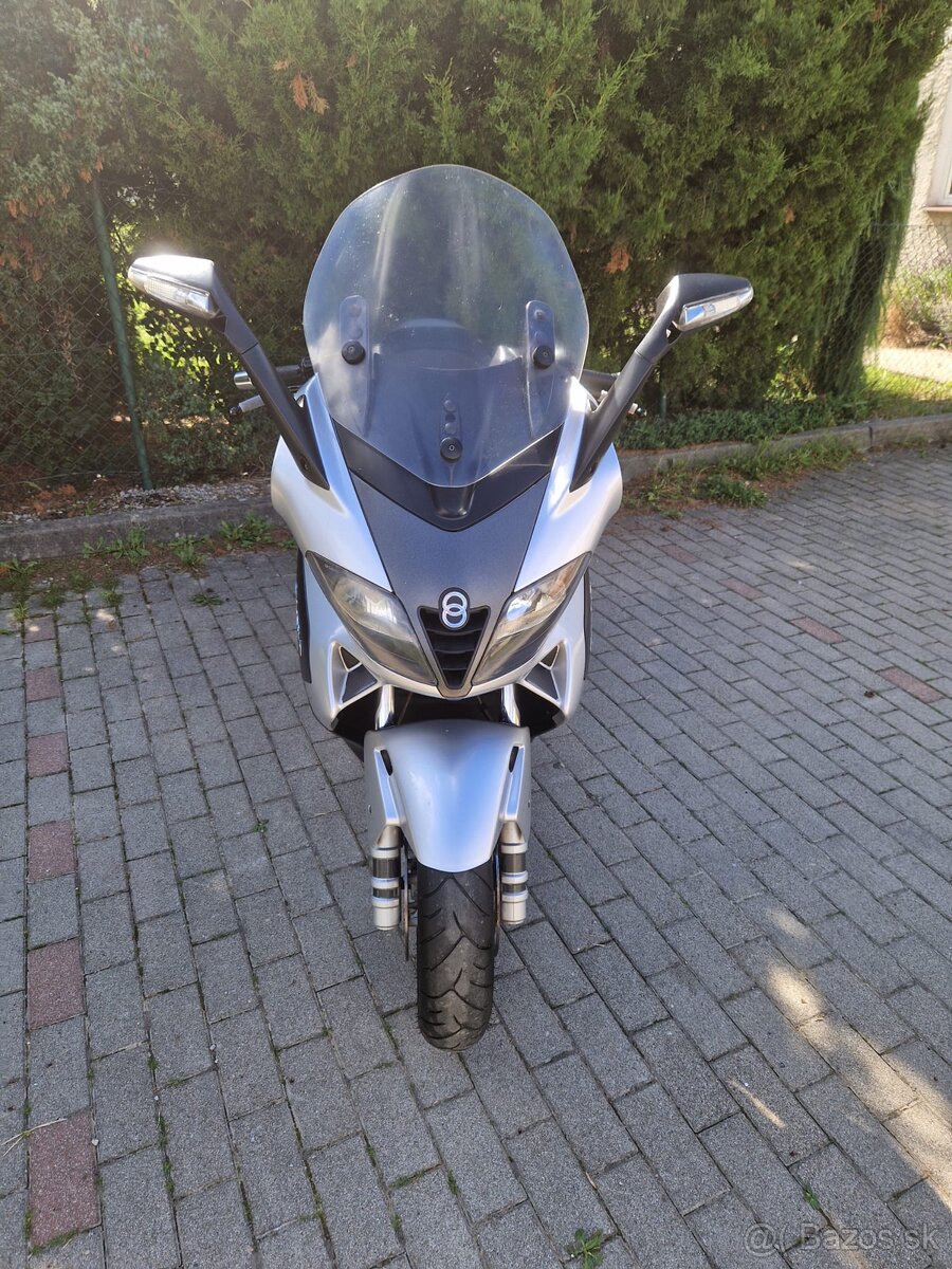 Gilera nexus 500i