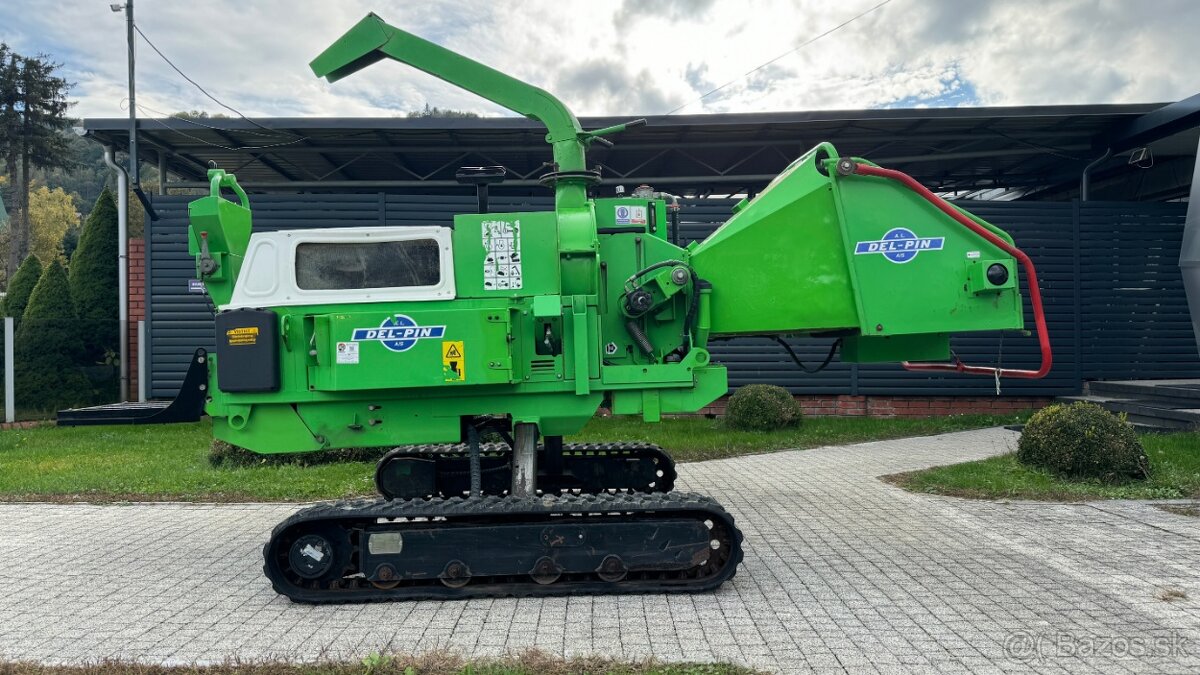 mobilný štiepkovač GreenMech SafeTrak 19-28 MK2 2015 r